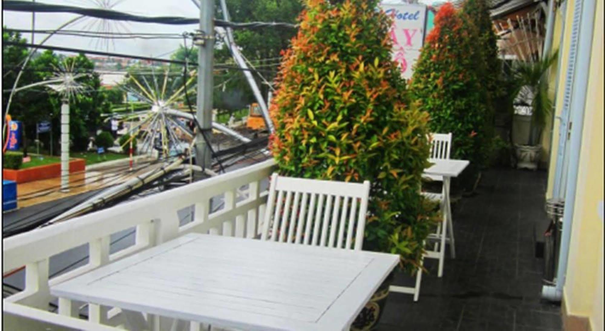 Hotel Tay Ho Can Tho Exterior foto